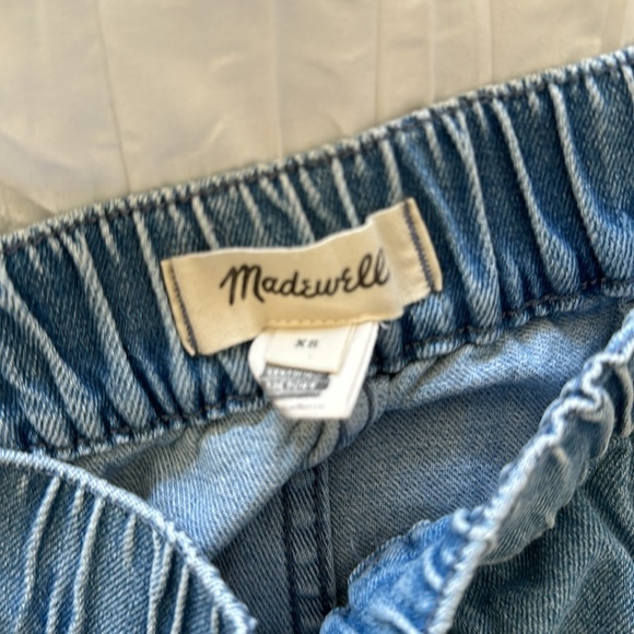 Madewell pull on Jean shorts - Picture 5 of 6